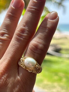 Gold Wire-Wrapped Pearl Ring - Elegant White Pearl Statement